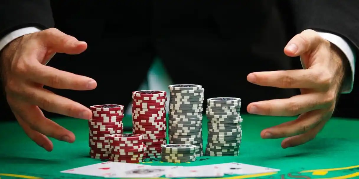 Live Casino với dealer thật tại sảnh game f8pet Việt Nam